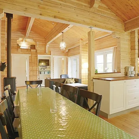 Dom wakacyjny 3 Bedroom Cozy In Aakirkeby Åkirkeby