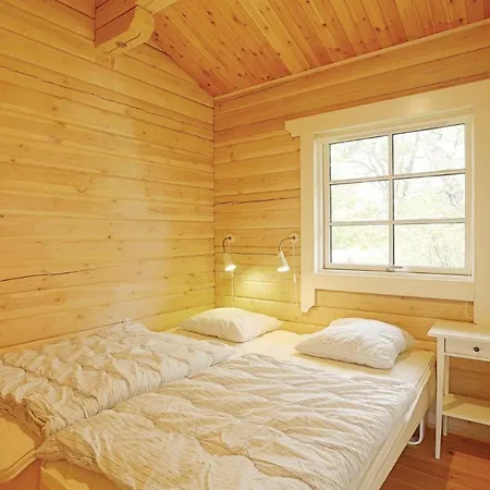 3 Bedroom Cozy In Aakirkeby
